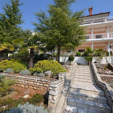 Apartments Slavica Rabac Luaran gambar