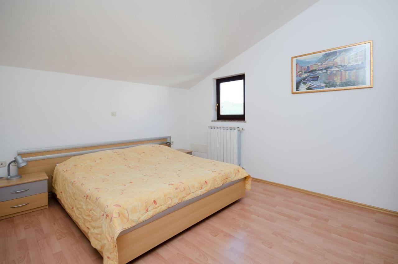 Apartments Slavica Rabac Luaran gambar
