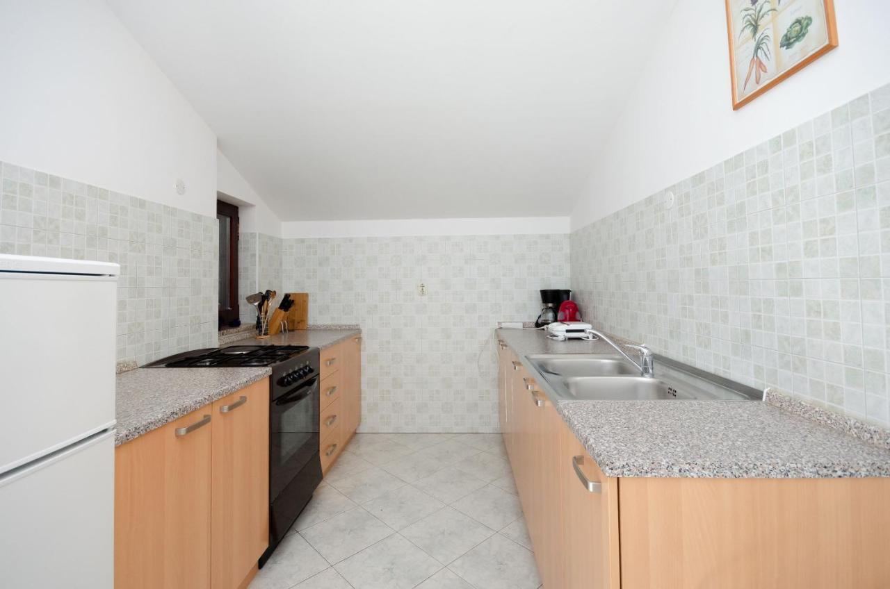 Apartments Slavica Rabac Luaran gambar