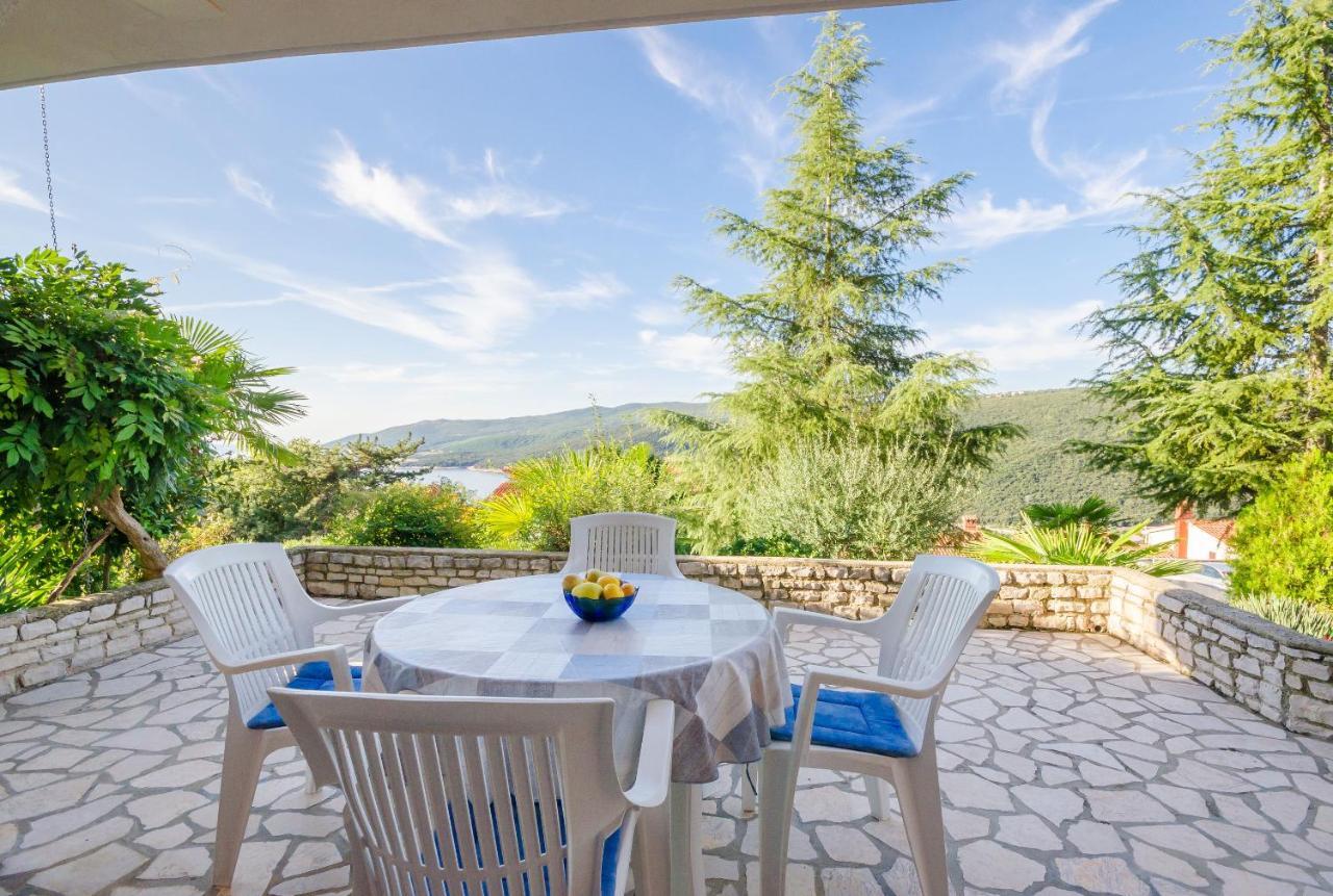 Apartments Slavica Rabac Luaran gambar